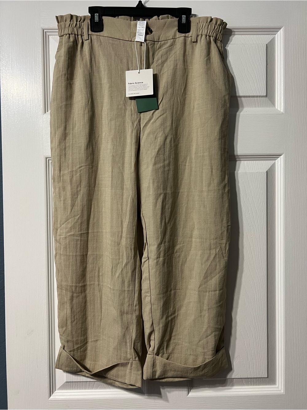HALARA Women's Ankle-Length Paperbag Waist Cropped Pants in Light Khaki